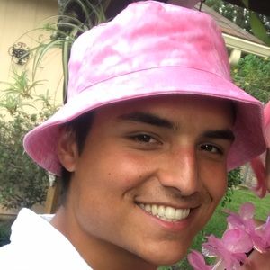 Meet your Posher, Joseph